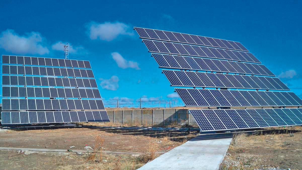 UPA pide normativa para implantar placas fotovoltaicas en terrenos agrícolas de Zamora