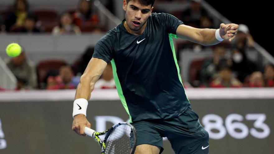 Carlos Alcaraz contra Dimitrov en Shanghai: dónde verlo y a qué hora