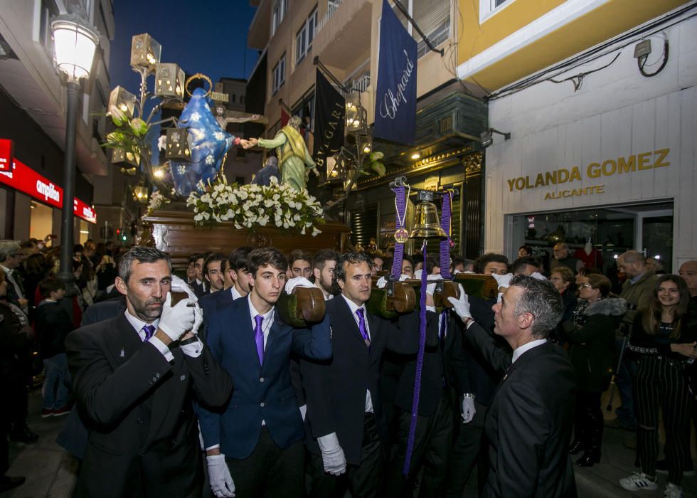 El Ecce-Hommo y La Amargura entre ciriales barrocos