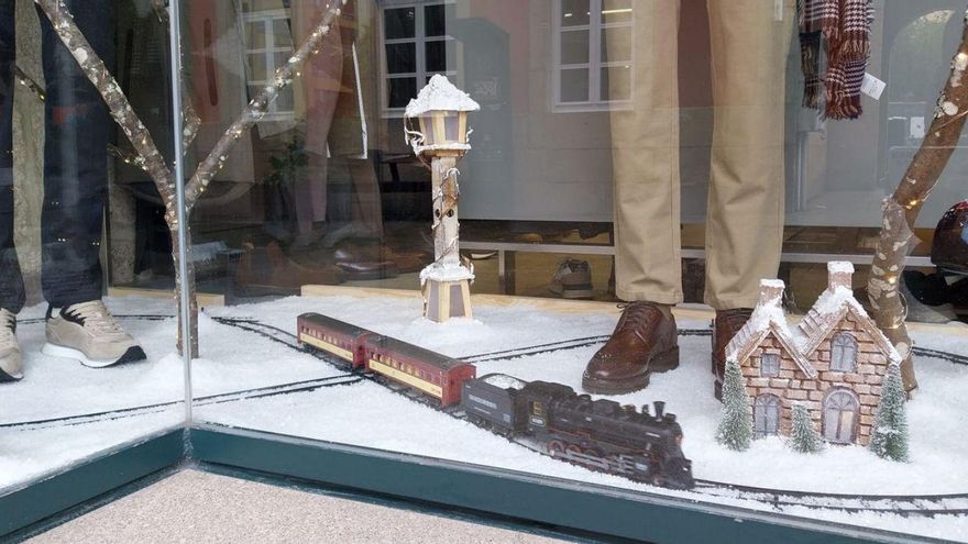 El tren llega a Bueu por Navidad.