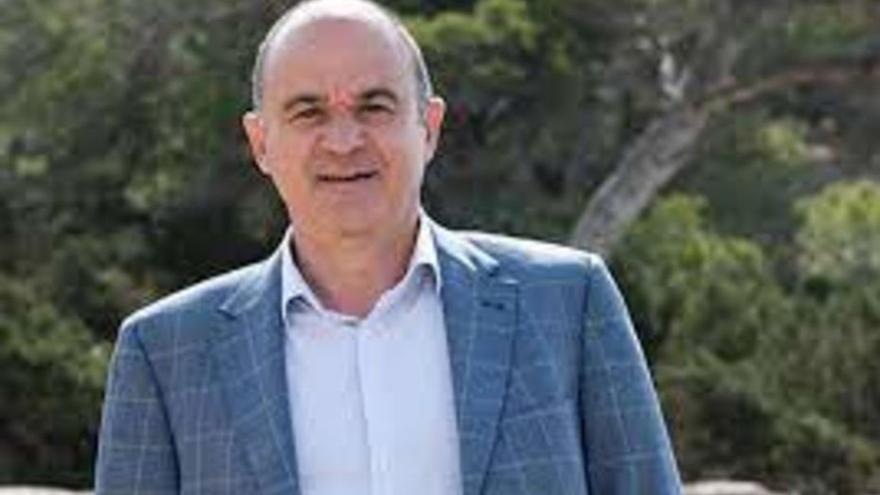 El Govern pide a Prohens y Feijóo «explicaciones urgentes» por la investigación contra el presidente de Ibiza