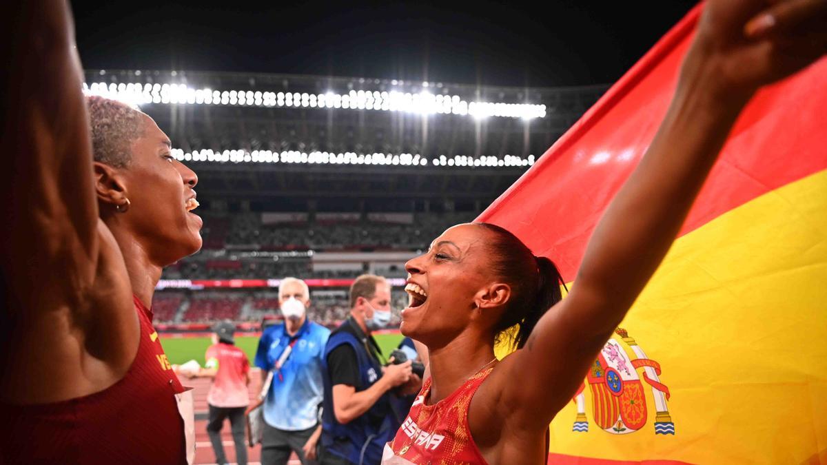 Yulimar y Peleteiro celebran sus medallas en Tokio