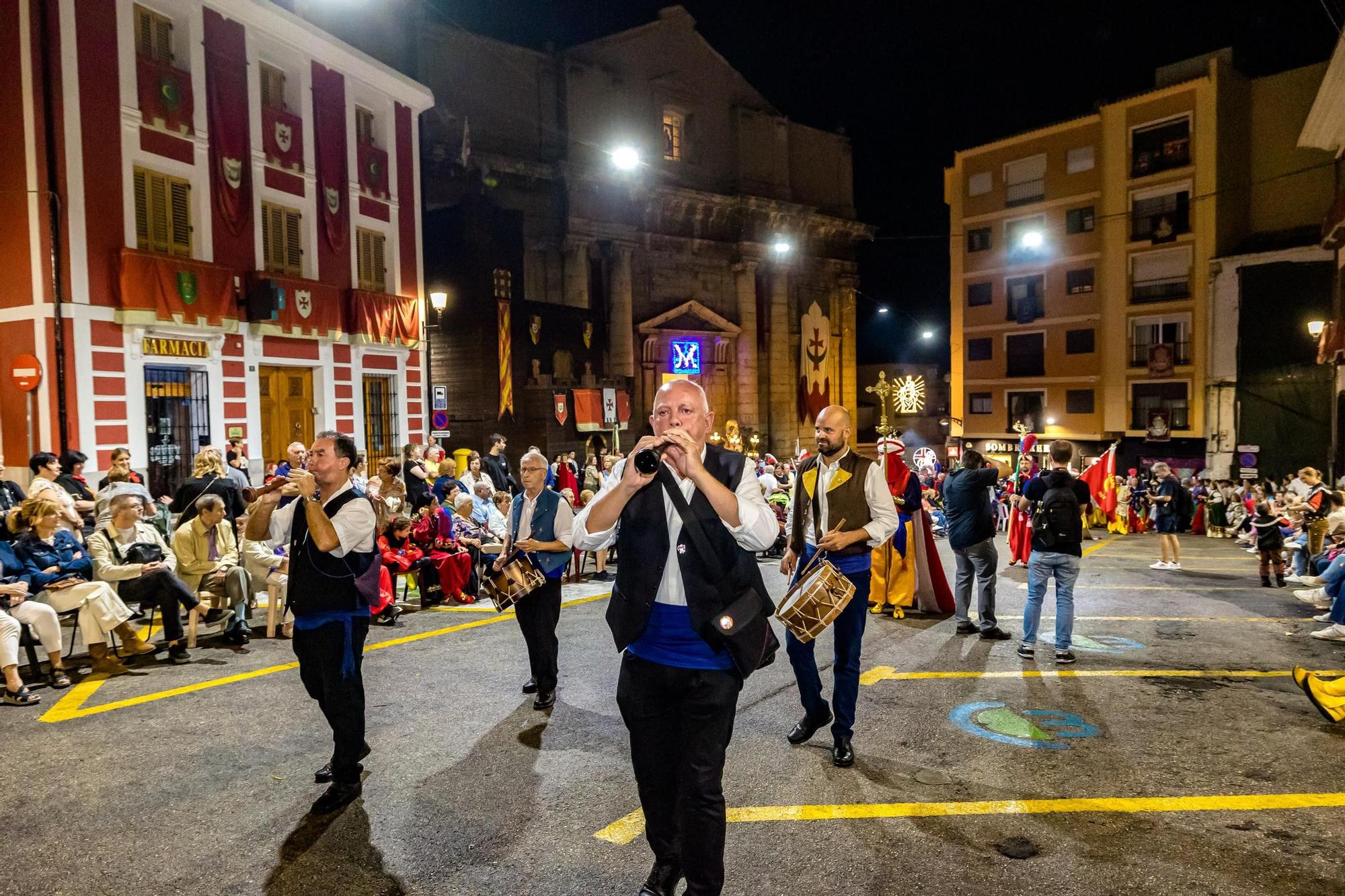 Procesión en honor a la Virgen de las Injurias en Callosa d'en Sarrià