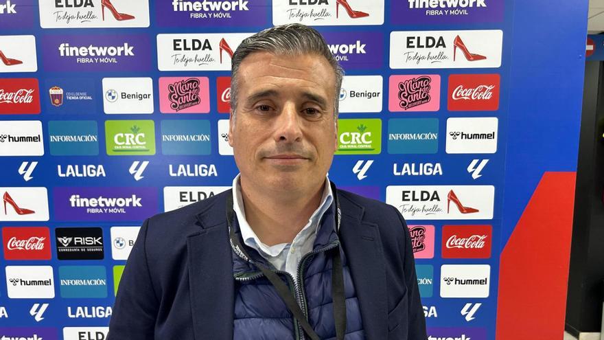 Miguel Ángel Gómez, durante sus declaraciones tras la derrota del Eldense con el Sporting.