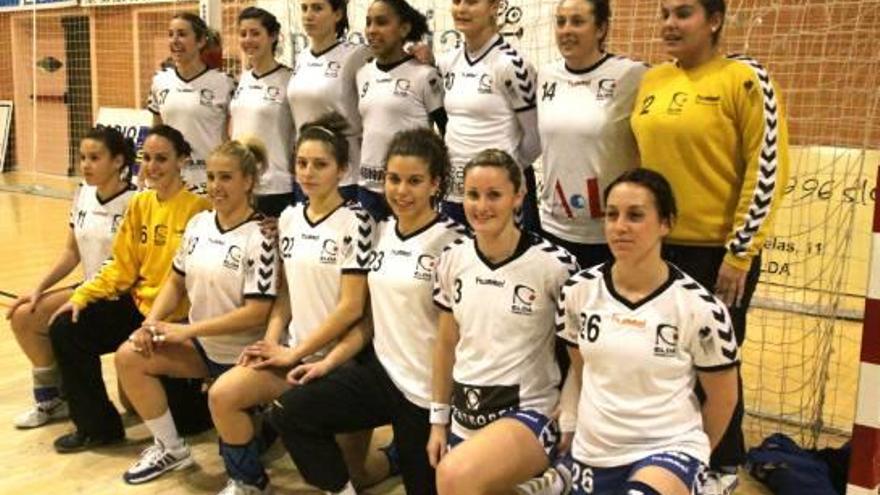 La plantilla del Elda Prestigio, club de balonmano femenino.