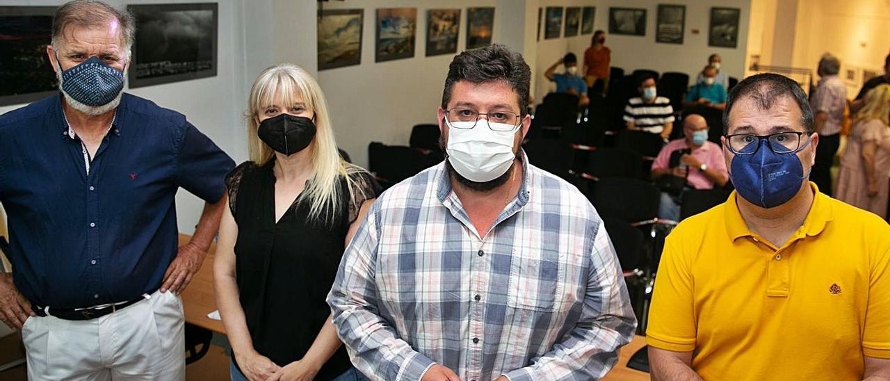 Toni Arques, María Monter, Àlex Ruiz y Benjamí Soler, ayer, en la presentación de la candidatura. | RAFA ARJONES