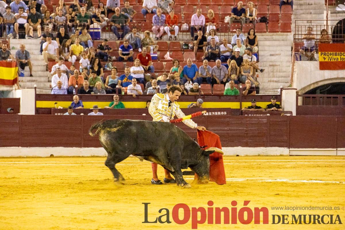 Rafaelillo y Antonio Ferrera salen a hombros en el mano a mano de Victorino en Murcia