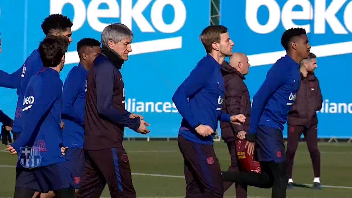 Quique Setién dirige su primer entrenamiento al frente del Barça