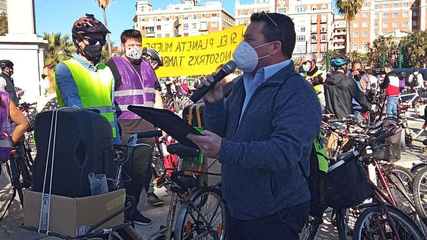 José Luis Martín, presidente de Ruedas Redondas, en la manifestación del domingo.