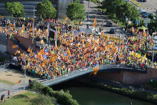 Concentració independentista davant l'Eurocambra