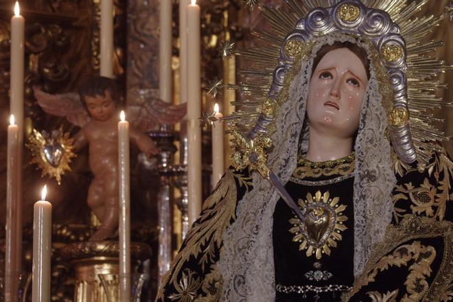 Viernes de Dolores de veneración a la Virgen de Servitas en San Felipe Neri
