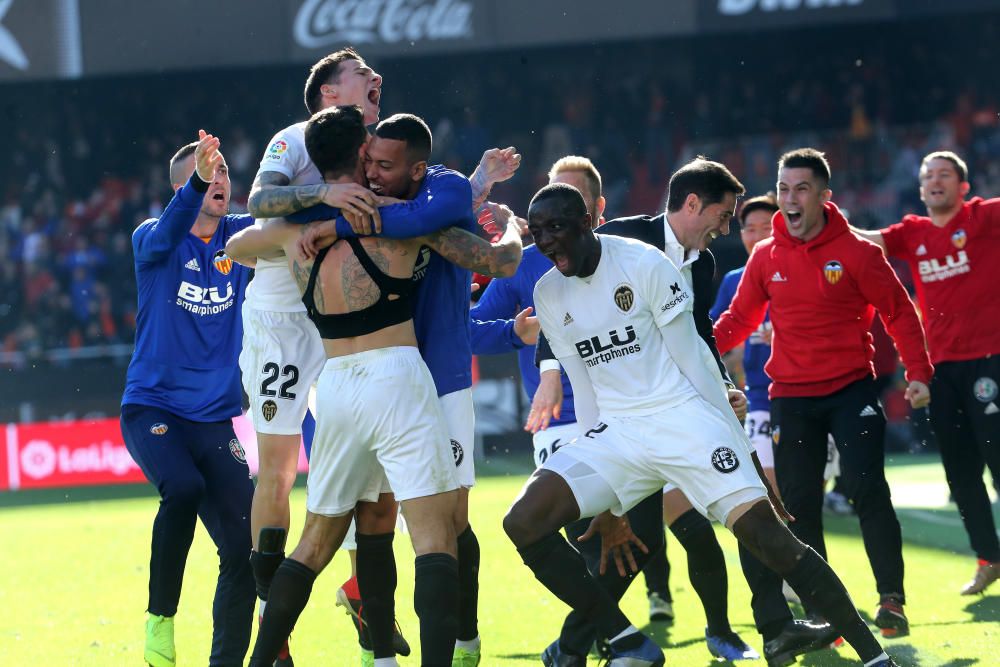 Valencia - Huesca, la celebración del gol de Picci