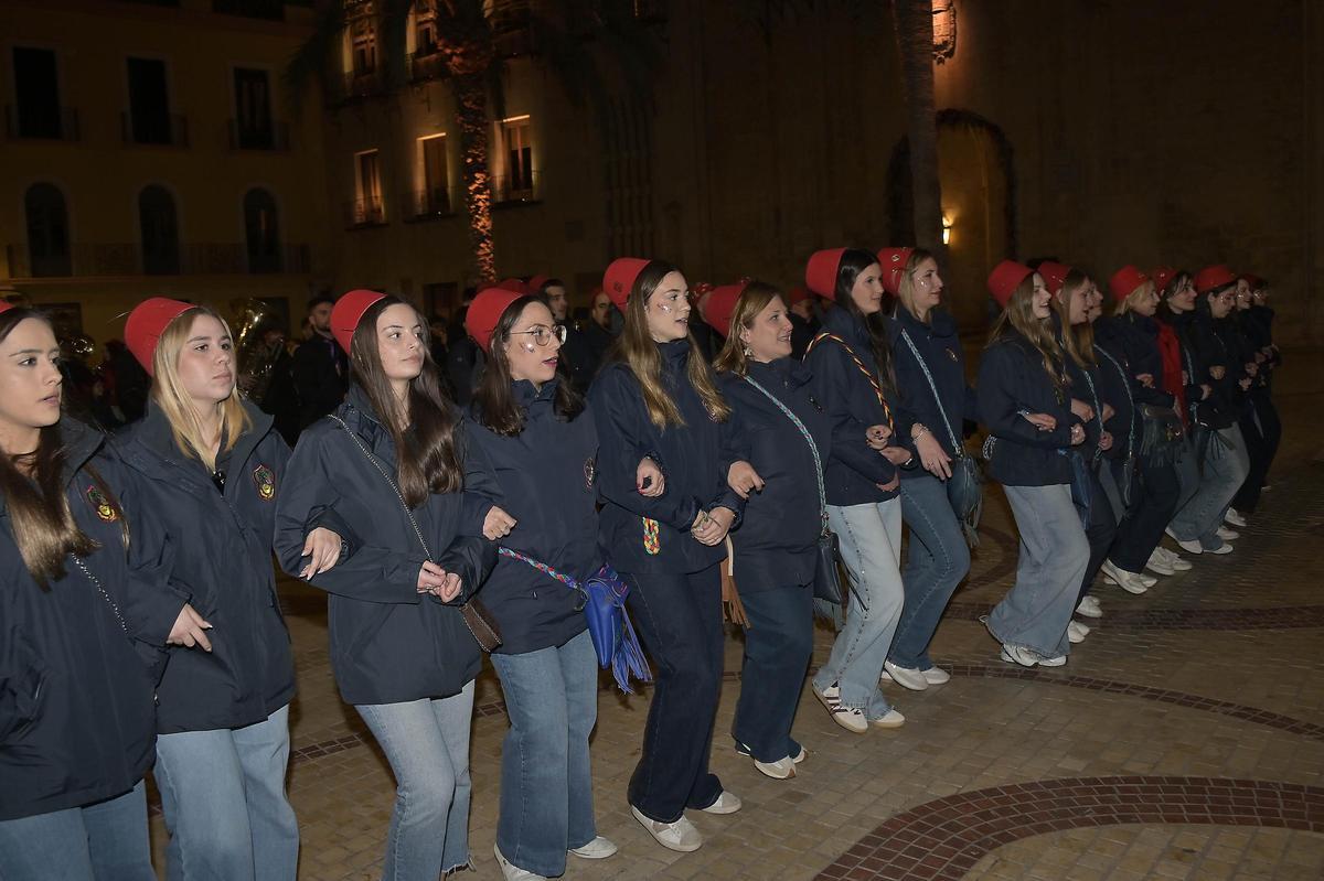 Entraeta del Mig Any de Moros y Cristianos de Elche Entraeta del Mig Any de Moros y Cristianos de Elche