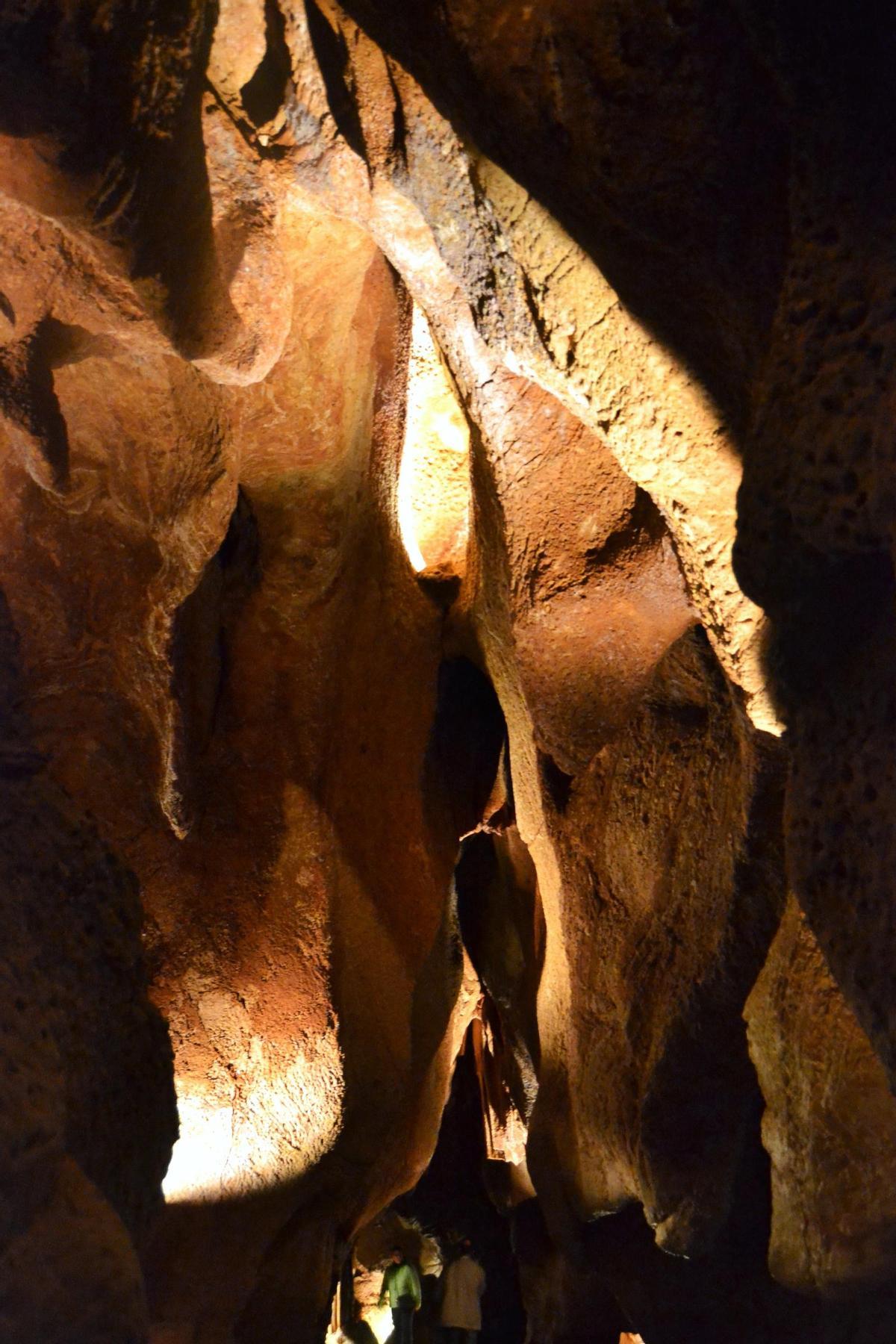 Cuevas y grutas de Sant Josep, la Vall d'Uixó.