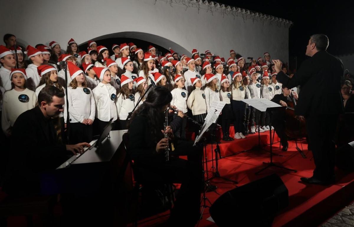 Coro de villancicos en Sant Josep.