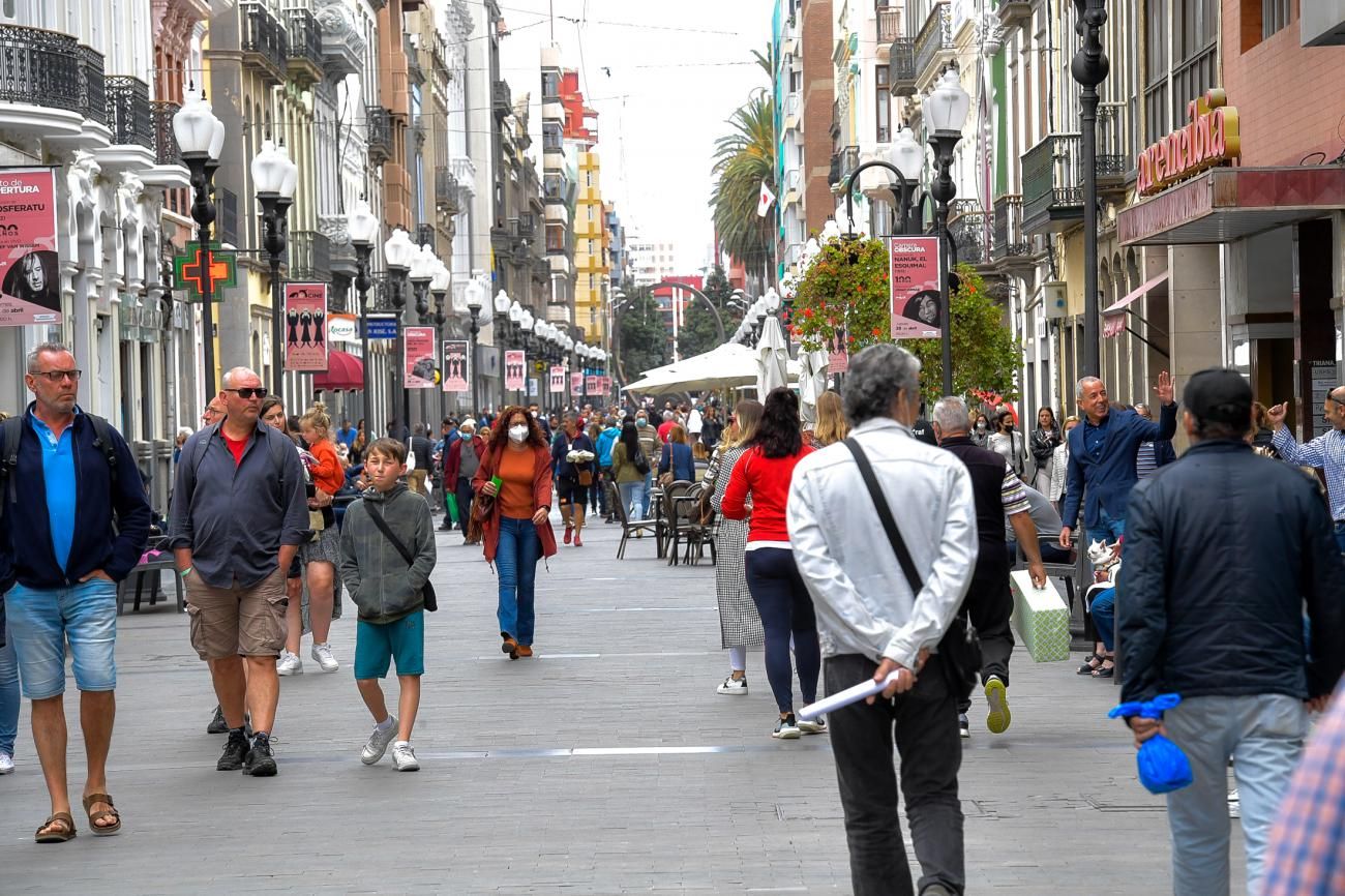 Las calles comerciales se reactivan y cogen velocidad de crucero