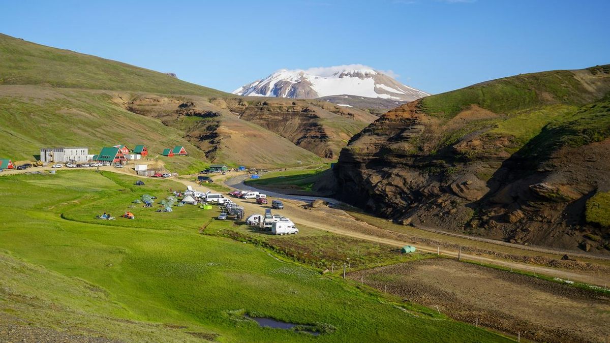 Los cámpines seh na buelo cada vez más populares en Islandia
