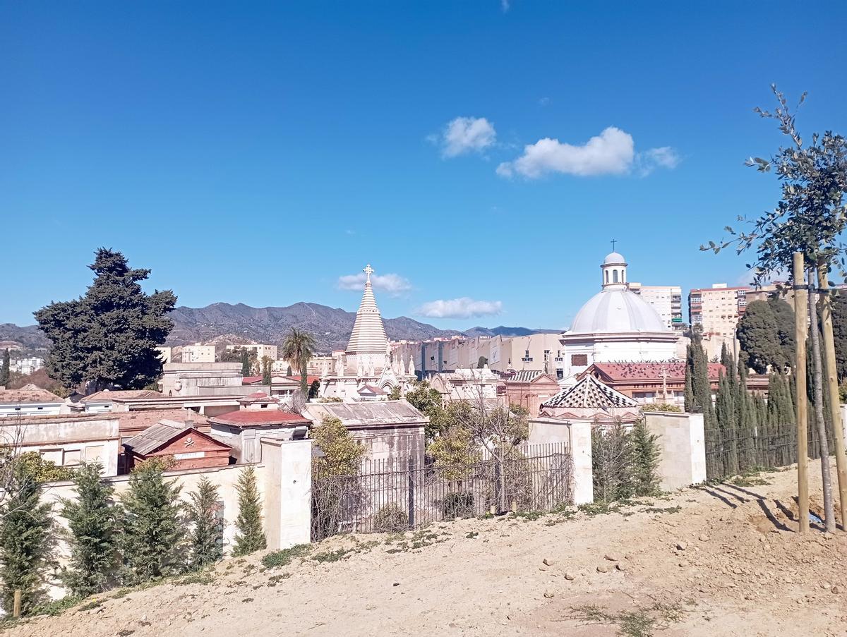 Vista del cementerio desde el mirador.