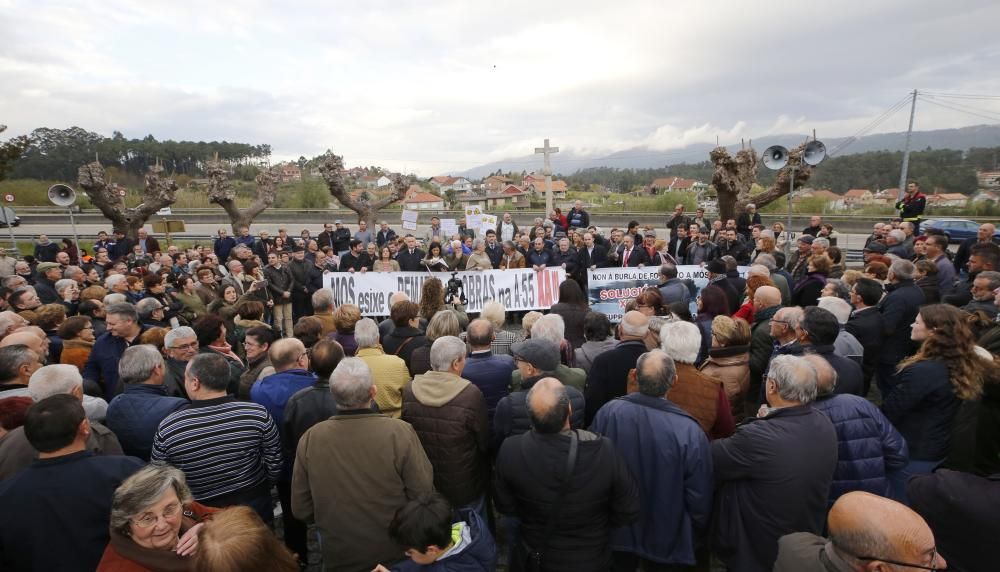 Mos se planta contra la paralización de las obras de la A-55 // R. Grobas