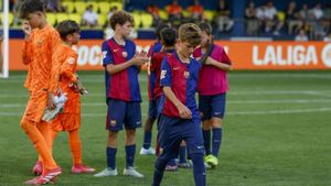 Los jugadores salieron decepcionados tras perder contra el Valencia