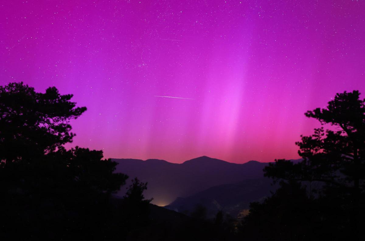 Auroral Boreal en el santuari de Queralt, Berga