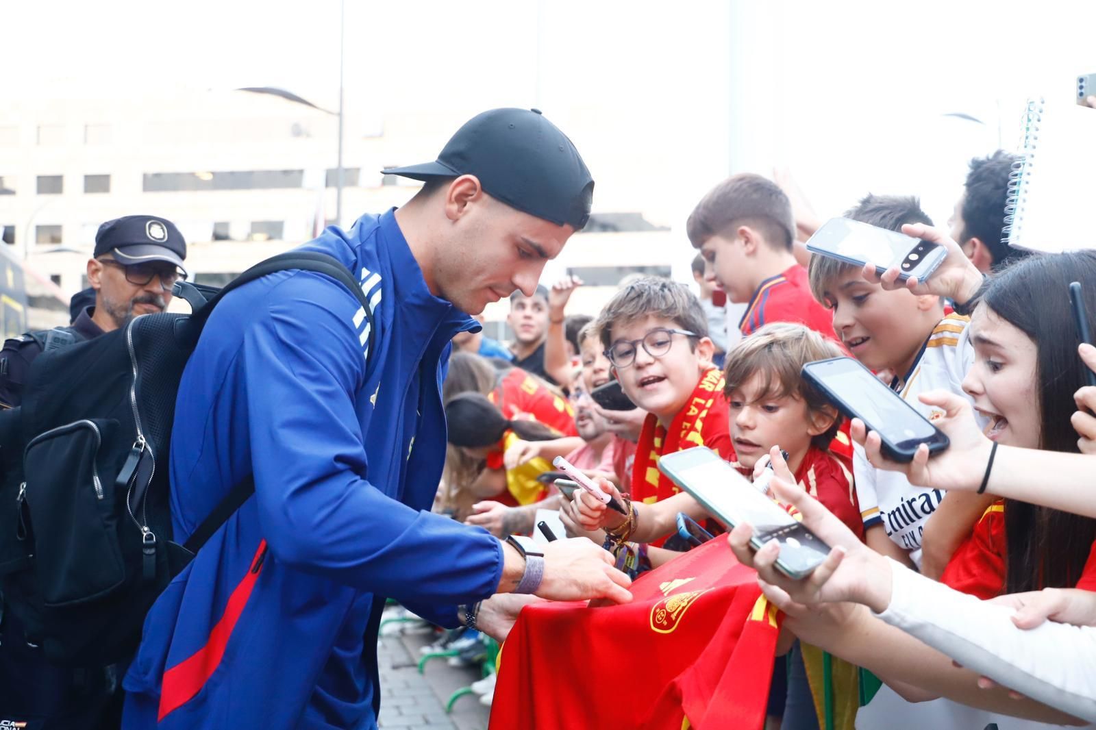 La selección española en Córdoba: la afición se vuelca con los jugadores