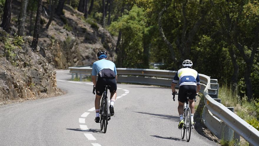 La carretera de les 45.000 bicicletes