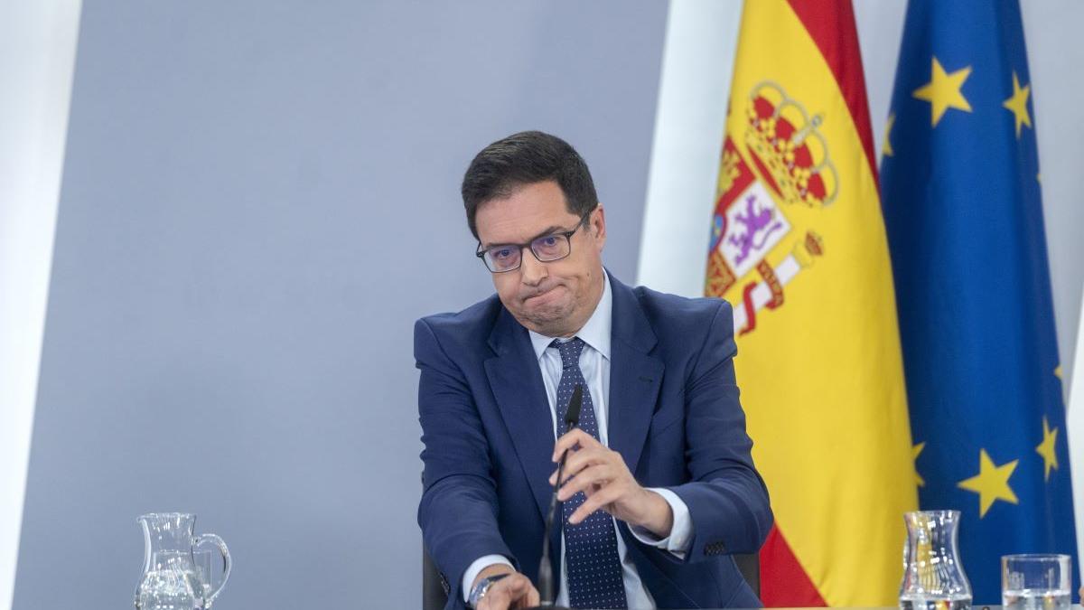 El ministro de Transformación Digital y Función Pública, Óscar López, durante una rueda de prensa.