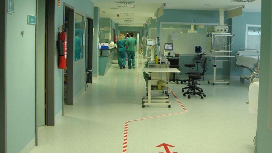 Los hospitales aragoneses incrementan sus camas de UCI en 29 entre la semana pasada y esta