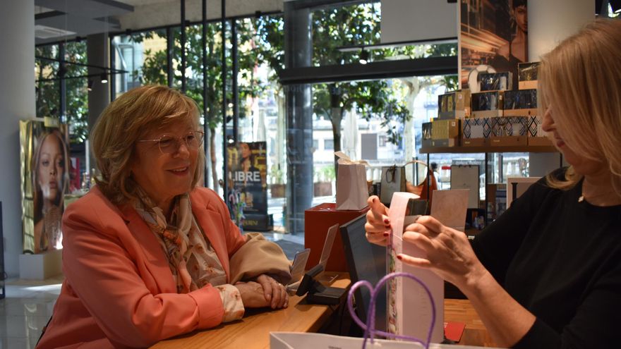 «La gent està més conscienciada de la importància del comerç local»