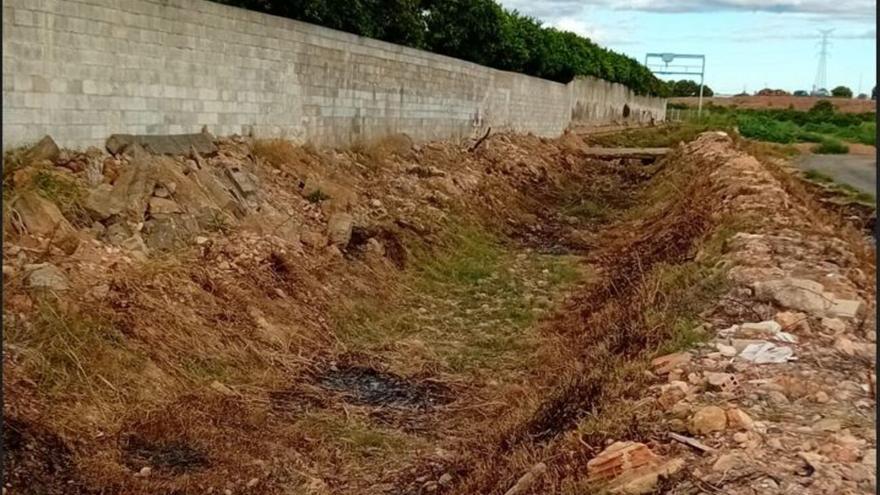 Museros coordina la limpieza del Barranquet y las zonas colindantes