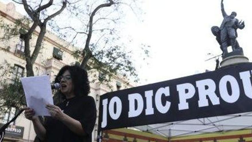 Reciente acto de protesta de Prou! en el paseo de Vara de Rey.