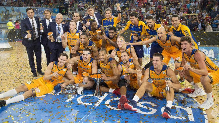 El Valencia completa un cartel de lujo para la Supercopa 2017