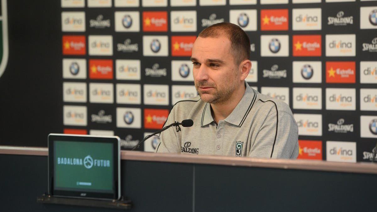 Carles Duran, en su primera rueda de prensa como nuevo entrenador del Divina Joventut,