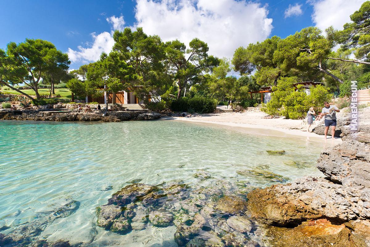 Cala Mitjana