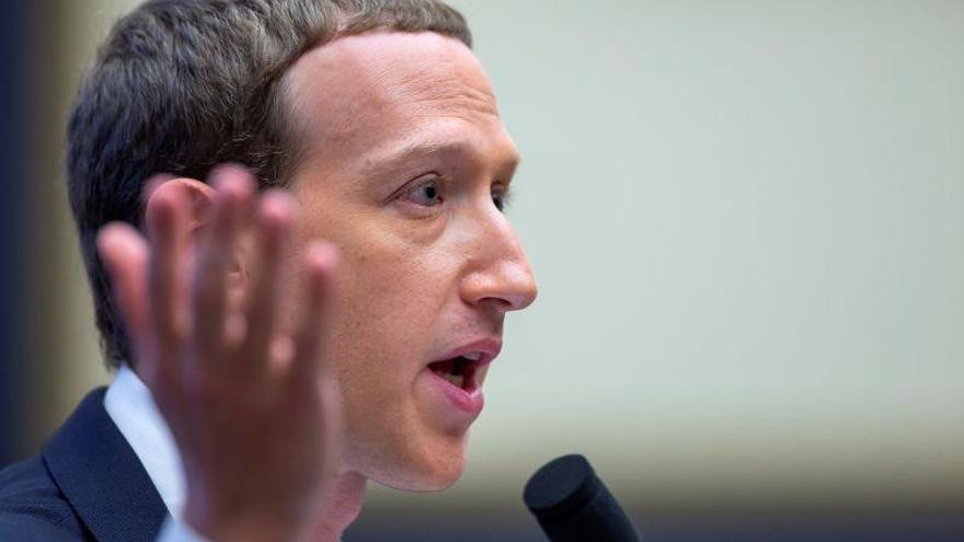 Zuckerberg libra múltiples batallas en el Congreso