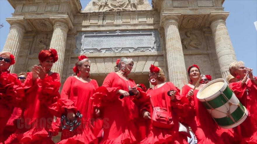 Vídeo / Coros rocieros en la Feria de Córdoba