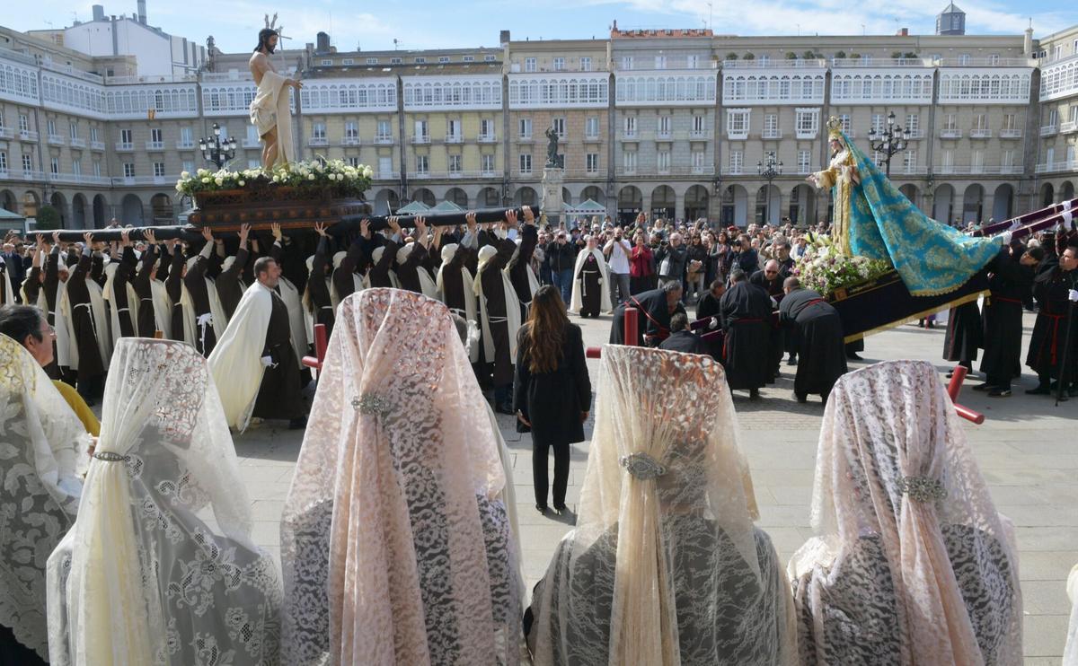 Procesiones de Jesús Resucitado y Nuestra Señora de la Esperanza