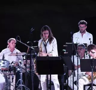 Ritmos cubanos para el concierto de la Big Band Ciutat d’Eivissa en el Mercat Vell