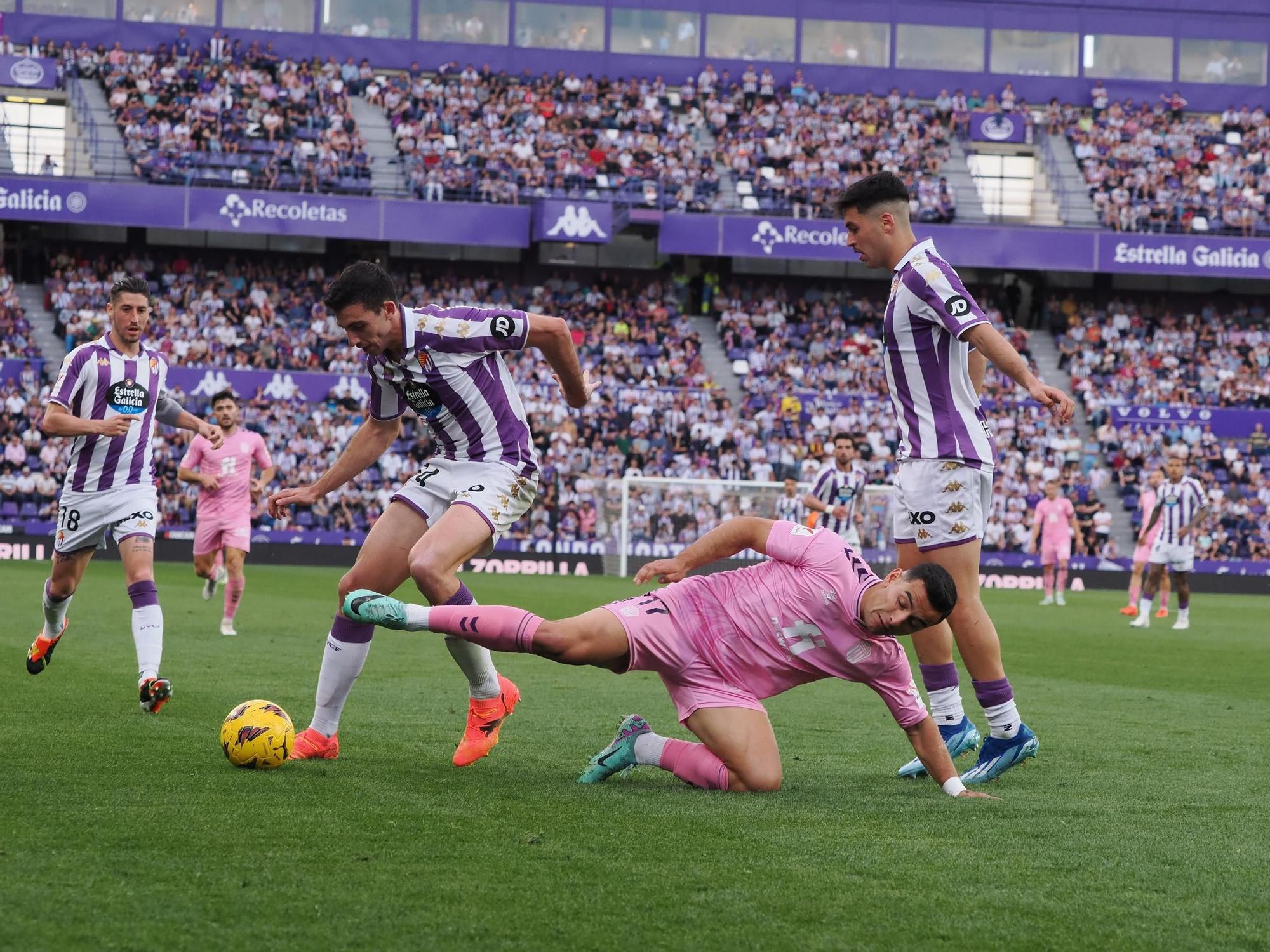 Las imágenes del Real Valladolid - Eldense (1-0)