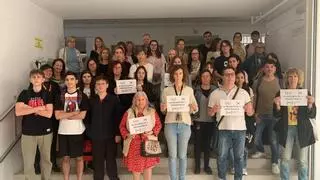 Los alumnos de la EOI de Elda ante los recortes: "Las consecuencias serán desastrosas"