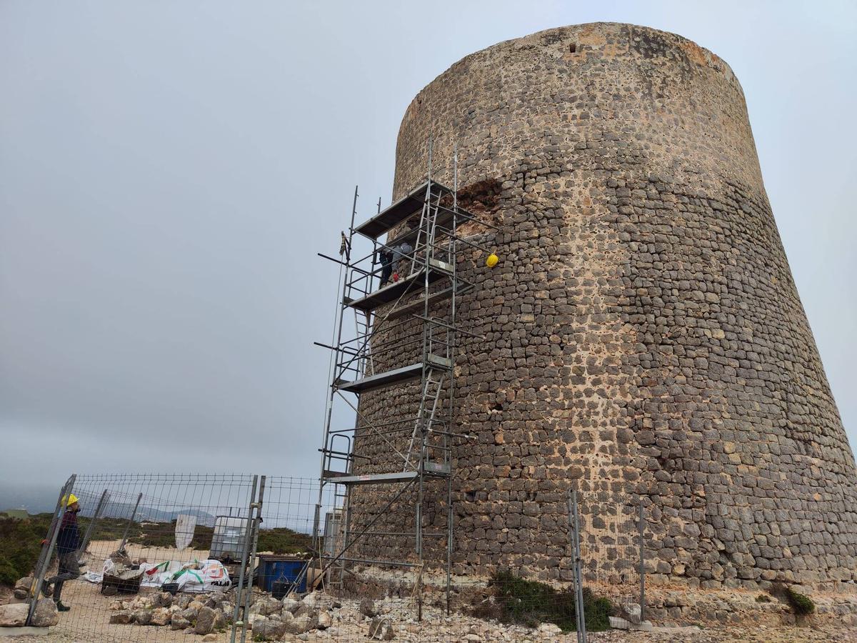 Todas las imágenes de la torre de ses Portes