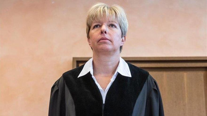 Alemania sentencia a 13 años de prisión a dos conocidos pederastas