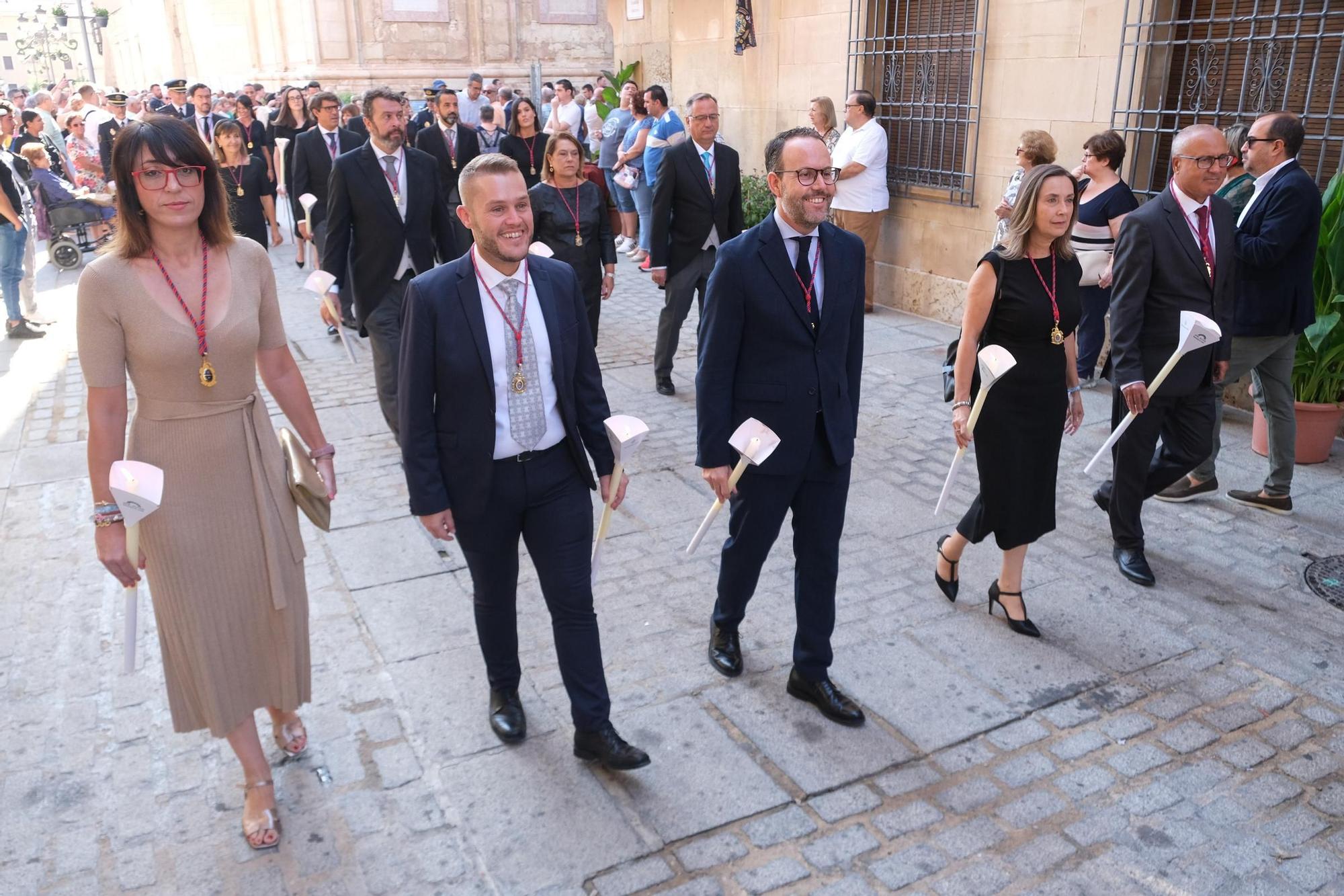 Las mejores imágenes de la procesión entierro de la patrona de Elche