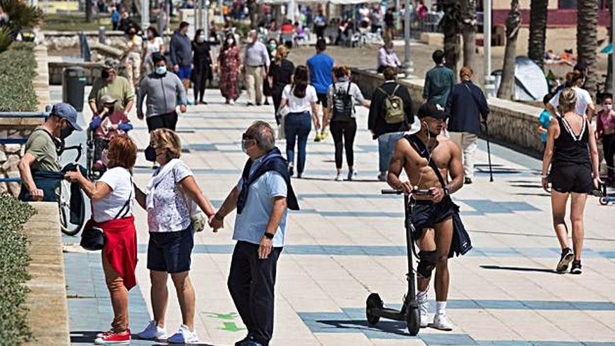 Una imagen del paseo marítimo de Málaga.