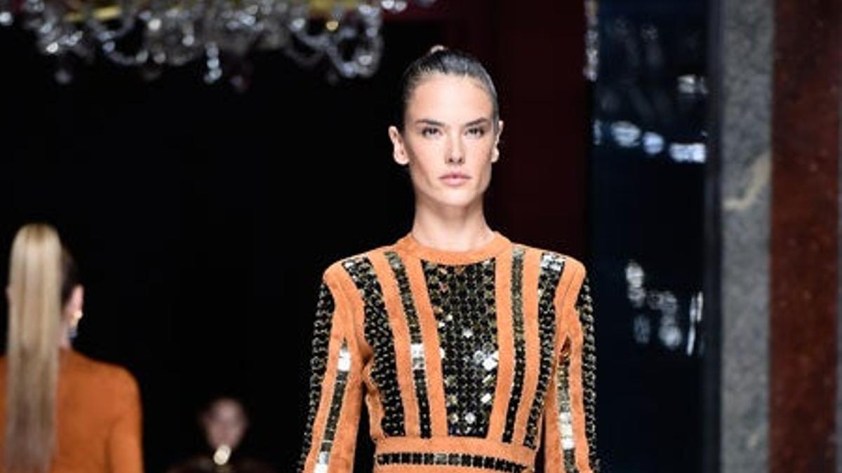 Paris Fashion Week PV16: Las top model desfilan para Balmain