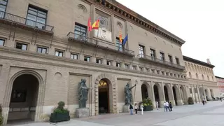 El Ayuntamiento de Zaragoza asesora en poco más de 100 casos de okupación al año