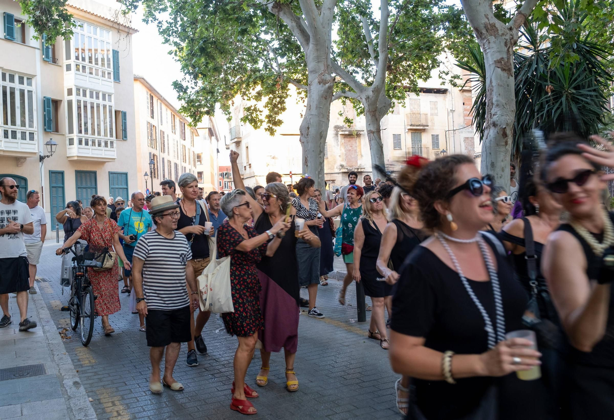FOTOS | Sant Rescat da el pistolezado de salida a las fiestas de Canamunt