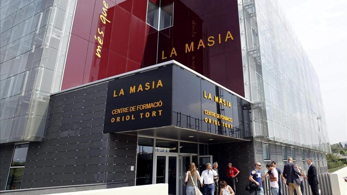 Imagen del edificio de la Masia, en la ciudad deportiva de Sant Joan Despi