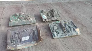Detienen a dos personas por robar cuatro lápidas de bronce en el Cementerio General de València